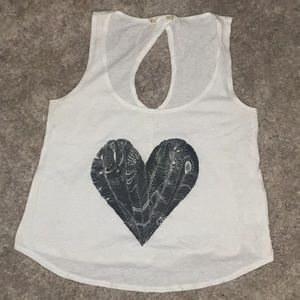 Billabong Heart graphic tee crop tank top s